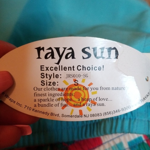 Reversible shorts 🤗 NWT - Picture 7 of 7